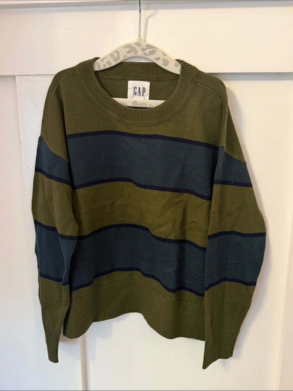 GAP Olive Green & Navy Wide-Stripe Crewneck Sweater (#1)